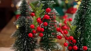 10Pcs Artificial Pine Branches Holly Berries Red Berry Branches for Xmas Tree Decor Wreath Navidad Gift Christmas Decoration
