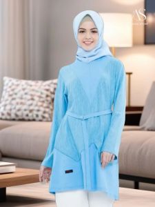 BAJU ATASAN BLUS WANITA RAHNEM AT 42 BIRU PROMO BIG SALE AKHIR TAHUN DISC 45% / TOKO GROSIR BAJU BRANDED RAHNEM RAUNA