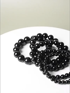 VINTLOOK สร้อยข้อมือลูกปัดหินออบซิเดียนสีดำหรูหราสำหรับทุกเพศสไตล์มินิมอล