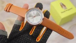 Box Exclusive Jam Tangan Hush Puppies Bulat Bright VA-244ER / Jam Tangan Fashion Wanita Tali Kulit 42cm