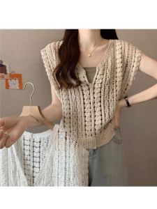 Summer New Hollow out Knitted Vest Womens Fashion Sleeveless Crochet Cover up Slimming Top for Plump Sister Sweet Style Loose Fit