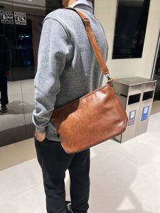 Korean Style Mens Genuine Leather Shoulder Bag Fashion Casual Crossbody Messenger Bag Sport Simple Commute Soft Leather Bag
