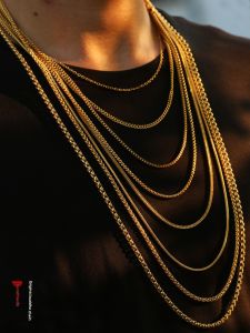 Long Fine Jade Titanium Steel Necklace for Men And Women Gold Color Sweater Cord Non-Fading Original Design Fashion Jewelry