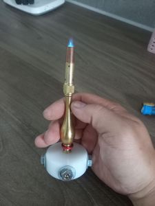 BÚT KHÒ GIẢM LỬA THÂN BÌNH HOA