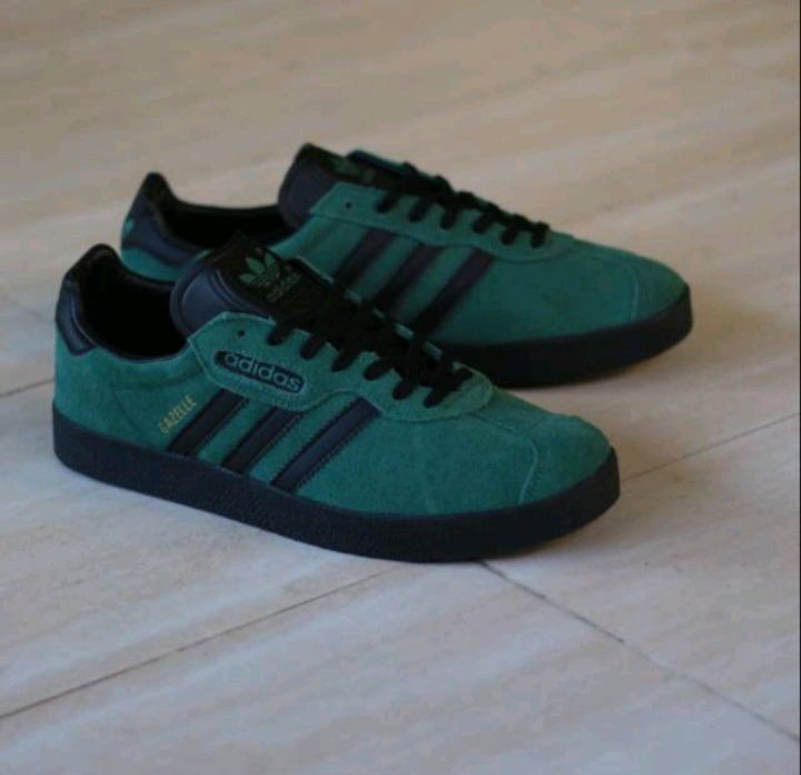 Adidas gazelle 2025 green black sole