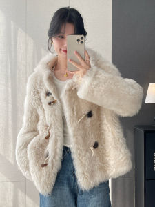Tuscan Womens Fur Coat 2025 Winter New Style Lamb Fur Curly Hair Hooded Buttoned Leather Fur Jacket Integrated Skin And Hair
