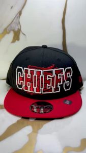 Topi New Era Kansas City Chiefs Splatter 9Fifty Snapback