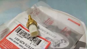 Sensor Suhu temperature Vario 125 Inj PCX 150 ADV CB150 Sensor assy water temp 37870-KR-601