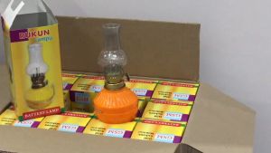 NEW Lampu Teplok 3 LED Jadul Plastik Gratis Bateray AA Emergency Light Tempel Dinding Tanpa Minyak