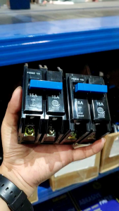2 Pole Circuit Breakers 15A 20A 30A 40A 60A Plug-in / Bolt-on Fastfix Hardware
