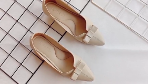 Bintang Kaki-Sepatu Wanita Flat Shoes Slip-On Mules Loeafers Gratica Kekinian Sol Karet Lembut Lentur