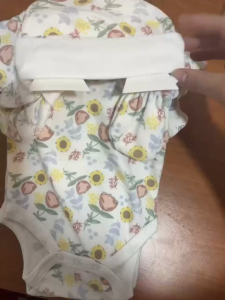 2026新款夏季随机花色婴儿爬衣套装 Baby Cotton Romper Set Random Colors & Prints0-3M