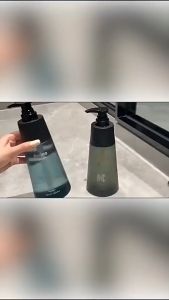 Amino Acid Perfumed Shower Gel and Moisturizing Shampoo & Conditioner for Hair Care. Body bath with amino acids moisturizing shampoo and conditioner.