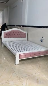Giường ngủ 1m 1m2 1m4 1m6 1m8 sắt hộp 5x10 chắc bền đẹp giá rẻ tại xưởng giao hàng lắp ráp tận nhà.