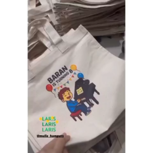 Tus Custom Nama Sendiri Ulang Tahun Anak Souvernir / Godie Bag Ulang Tahun/ Tas Kanvas Anak/ Tas Tempat Makanan Bekal Anak Sekolah/ Tas Custom Varian Tema