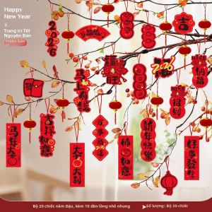 Cây Trang Trí Sáng Tạo cho Lễ Hội Mùa Xuân