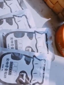 นมผงแมวนมผงแพะ นมแพะสำหรับแมว นมผงลูกสัตว์ นมแพะสำหรับสุนัข 550กรัมx1ถุง บำรุงกระดูกและฟันให้แข็งแรง แคลเซียมสูง เสริมภูมิคุ้มกัน