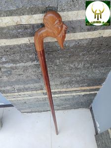 Tongkat jalan kayu kelor emas pak jenggot S22
