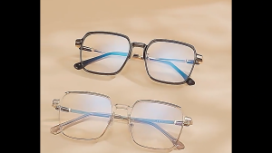 (ส่วนลดแรง)แว่นตากรองแสง สายตาสั้น0-600° แว่นตาแฟชั่นสำหรับผู้ชายและผู้หญิง เหมาะสำหรับใส่ทุกวันเรียนหรือออกไปข้างนอก