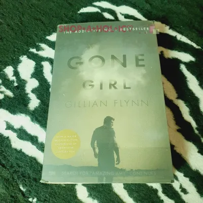 [Preloved] Gone Girl by Gillian Flynn
