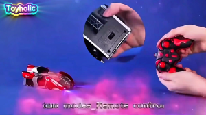 Xe điều khiển từ xa leo tường người sắt xoay xài pin sạc chuôi usb tiện lợi quà tặng bé trai bé gái