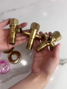 BAOKEMO Golden 1/2"x 1/2"Stainless Steel Kitchen And Bathroom Accessories Suitable For Connecting Bidet Toilet Faucet