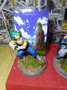 Dragon Ball Z Diorama Figure (Custom Artist Base w/ Light)