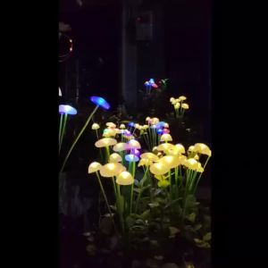 Solar 6LEDS Jellyfish Lights Mushroom Lights Solar Ground Plug Atmosphere Lights Garden Decoration Lights Lawn Lights