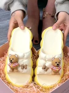 (TĂNG 1 SIZE) Dép Bánh Mì Nữ Quai Ngang Đế Dày 4cm Họa Tiết Gấu Dễ Thương Thời Trang Mùa Hè DL374