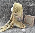 Hijab kerudung segiempat printing motif Bunga new dari bungatta kerudung. 