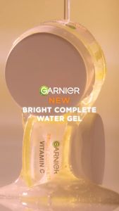 GARNIER BRIGHT COMPLETE VITAMIN C WATER GEL MOISTURIZER PELEMBAB DAN PENCERAH WAJAH