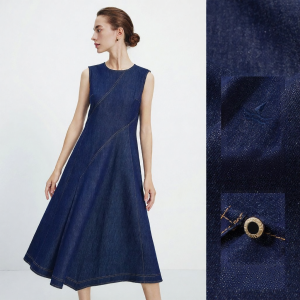 Navigare | Sleeveless Waist-defining Retro Denim Dress