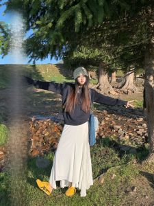 สีขาว ประดับไม่สมมาตรครึ่งความยาว กระโปรง สําหรับผู้หญิง Rou สไตล์วันหยุดโรมัน Yuzhiqi ปลาหางยาว กระโปรง