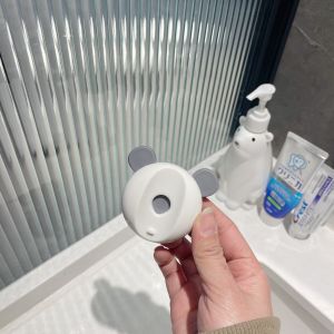 Bear Head Magnetic Absorption Electric Toothbrush Holder Wall Mounted Waterproof Moisture Proof Toiletries Storage Rack Nordic Style Pure Color