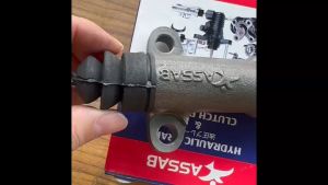 กระบอกครัชล่าง (รูตรง) 30620-B5000 NISSAN BIG-M 3/4 ASSAB สั่งโดยตรง/RBEAQ