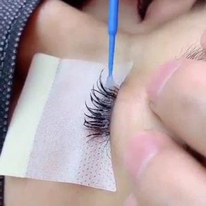 BAIT BEAUTY Pembersih Lem Bulu Mata Profesional dengan Sikat - Aman untuk Semua Tipe Kulit 10 ml