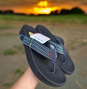 รองเท้า FitFlop แบบหนีบพื้นนิ่มใส่ไม่เสร็จเท้าสินค้าตรงปก 100%