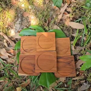 ที่รองแก้ว จานรองแก้ว ไม้สักแท้ แบบเหลี่ยม แบบเปล่า แผ่นรองแก้ว ที่วางแก้ว จานวางแก้ว เคลือบน้ำมันเกรดอาหาร อย่างดี พร้อมใช้งาน งานดี