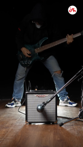 Ashdown Studio 12 แอมป์เบส 100 วัตต์ - Studio 12 แอมป์เบส 100 วัตต์ ของ Ashdown