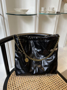 Large Capacity Oil Wax Leather Cowry Shell Bucket Bag Tote Shoulder Chain Bag Womens Fashion Trend Soft PU Leather Magnetic Buckle