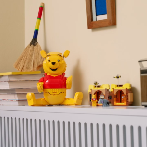 LEGO DISNEY PRINCESS 43300 Đồ Chơi Lắp Ráp Gấu Winnie The Pooh (1399 Chi Tiết)