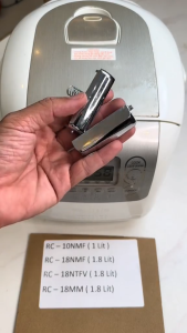 Bộ 2 Lẫy nồi cơm điện Toshiba 1.8 lít RC-18NMFVN(WT) - RC-10NMFVN(WT) Chính Hãng