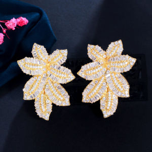 SEQUITO Luxury Bridal Dress Accessories: Yellow Gold Plated & Sparkling Stud Earrings