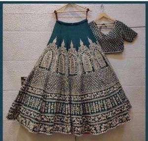 [PRE-ORDER] Semistitched Embroidered Lengha ( Delivery 10 Days )