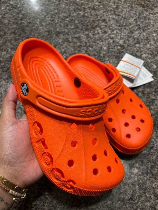 Crocs discount spicy orange