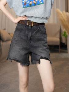 MANMI | Quần Short Xòe Đùi Cao Holey