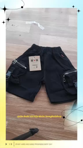 Quần shorts Kaki cúc chéo in chữ LA cá tính cho bé trai