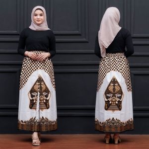 Sarung Instan Wanita Dewasa – Sarung Rok Praktis Karet Pinggang Elastis Adem & Nyaman Murah