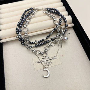 Silver Multi-Layer Pearl Necklace Womens Spider Moon Tooth Choker Sweet Cool High-End Clavicle Chain Fashion Jewelry