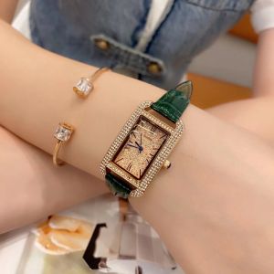 นาฬิกาผู้หญิงทรงสี่เหลี่ยมผืนผ้านาฬิกาผู้หญิงประดับเพชรเต็มรูปแบบลายดอกยิปโซนาฬิกาข้อมือดูแพงหรูหราเบาๆกันน้ำสายหนังแท้